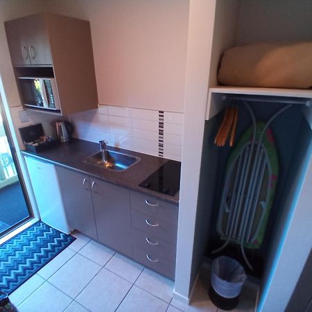La Rochelle Motel Акароа Экстерьер фото