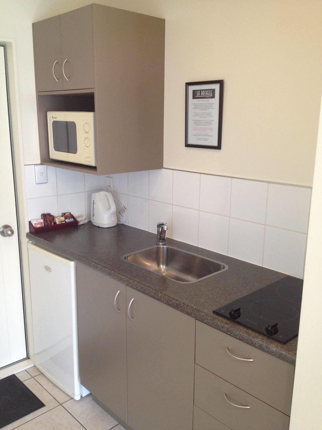 La Rochelle Motel Акароа Экстерьер фото